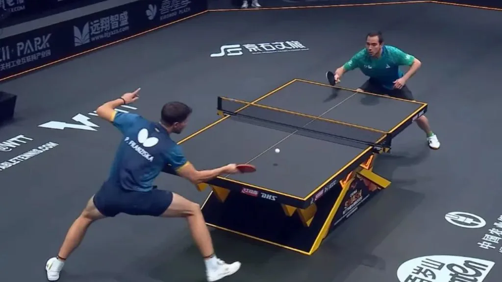 Hugo Calderano atropela Patrik Franziska e vai às quartas de final do China Smash