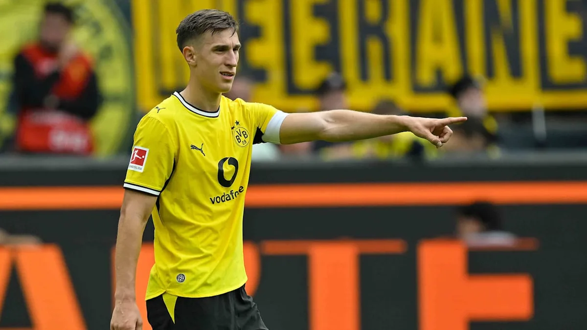 Star verletzte sich beim DFB - Schlotterbeck-Überraschung beim BVB!