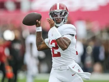 Soggy, windy and huge stakes: No. 2 Georgia vs. No. 6 Alabama takes center stage