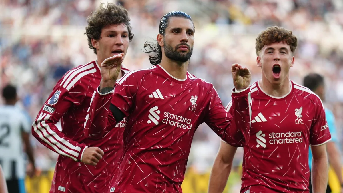 Gakpo starts for Liverpool with Delap on Forest bench LIVE!