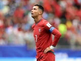 Polémique Cristiano Ronaldo : la star suspendue par sa Fédération après avoir quitté le rassemblement du Portugal