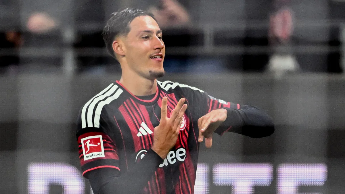 1:0 gegen Köln: Eintracht jubelt über ersten Heimsieg seit März