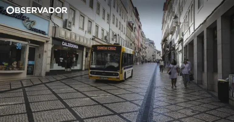 PCP acusa câmara de Coimbra de "dificultar a vida" na Baixa