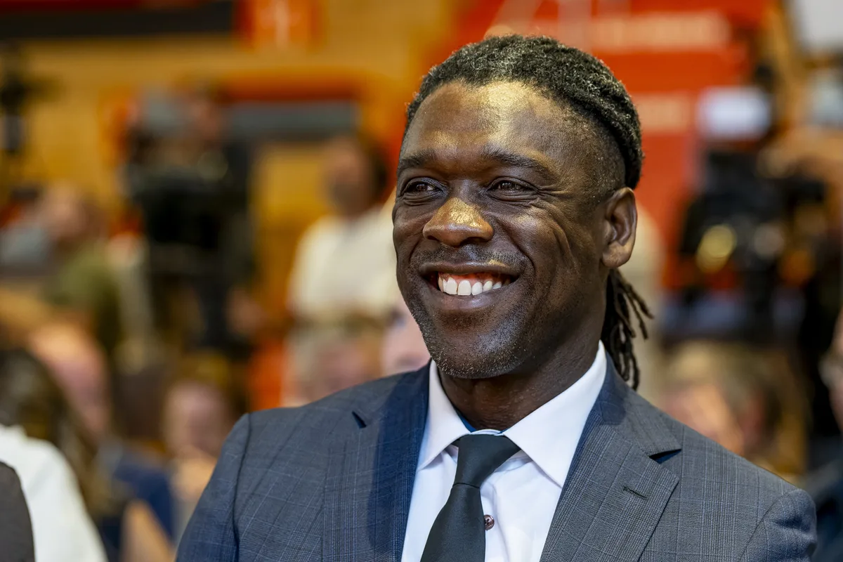 Derrotas seguidas, dívidas e ameaça de rebaixamento: os desafios de Seedorf no Corinthians