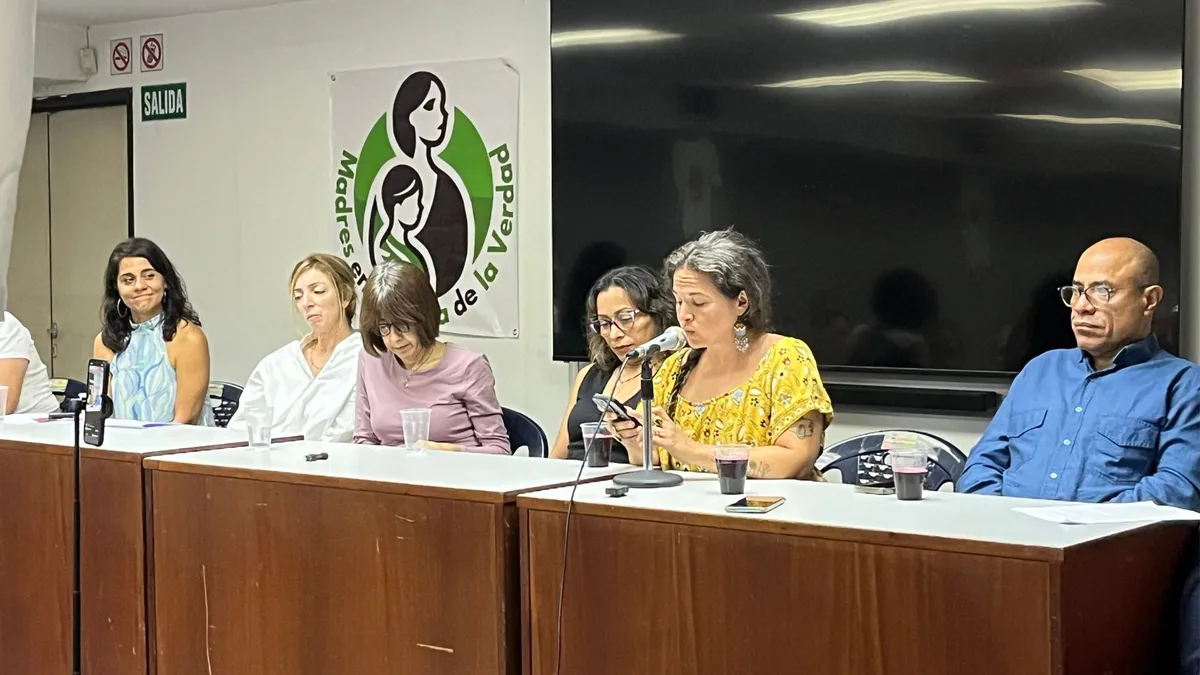 Libro “No siempre pierden las de abajo” retrata lucha de madres de presos políticos