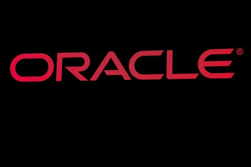 Larry Ellison frena la venta de 7.500 millones de dólares en acciones de Oracle