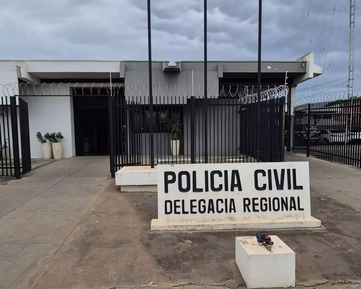 Adolescente morre após ônibus atingir motocicleta em Paranaíba