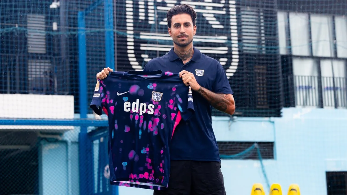 Former Spain under-21 player joins Kitchee as Hong Kong league gets more stardust