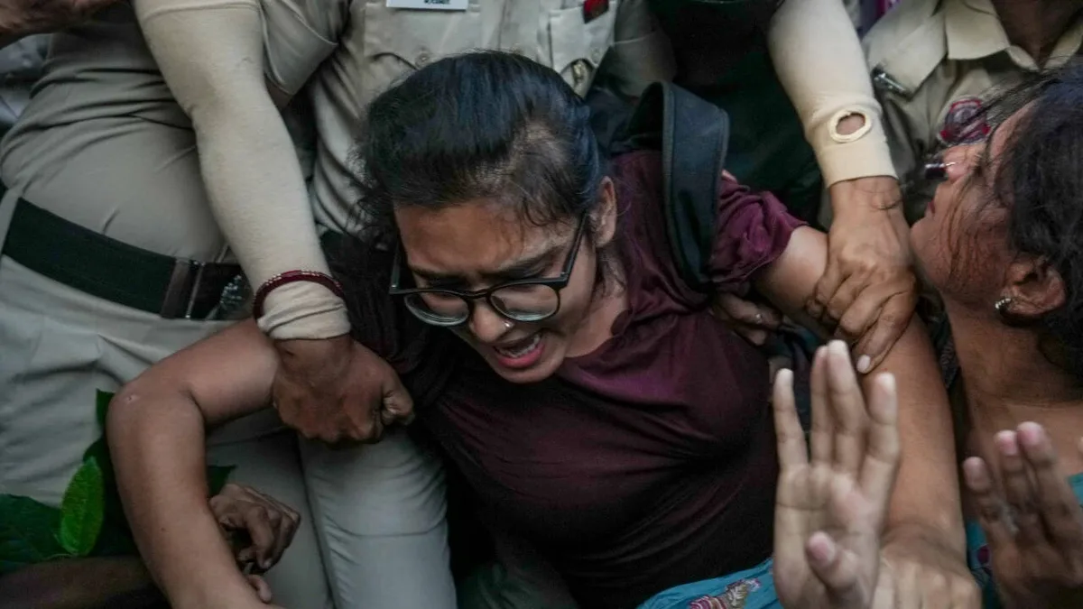 ‘For 5 hrs, no one knew’: AISA claims Neha Bora detained at RK Puram police station