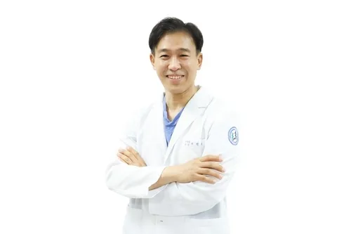 "횟수보다 방법"…26년 차 치과의사가 전하는 '백년양치질'