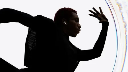 In macOS 26.7: Apple leakt AirPods mit Kamera – und weitere Geräte