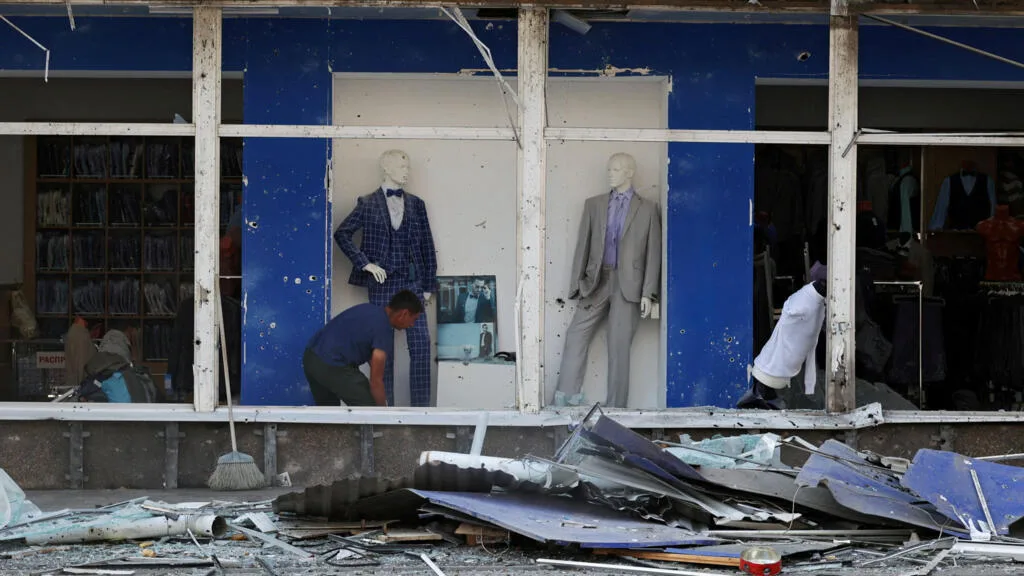 Nouvelles frappes russo-ukrainiennes, plusieurs morts dans la région russe de Belgorod