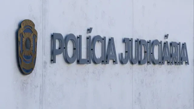 PJ faz buscas ao Banco Carregosa e Banco Angolano de Investimentos