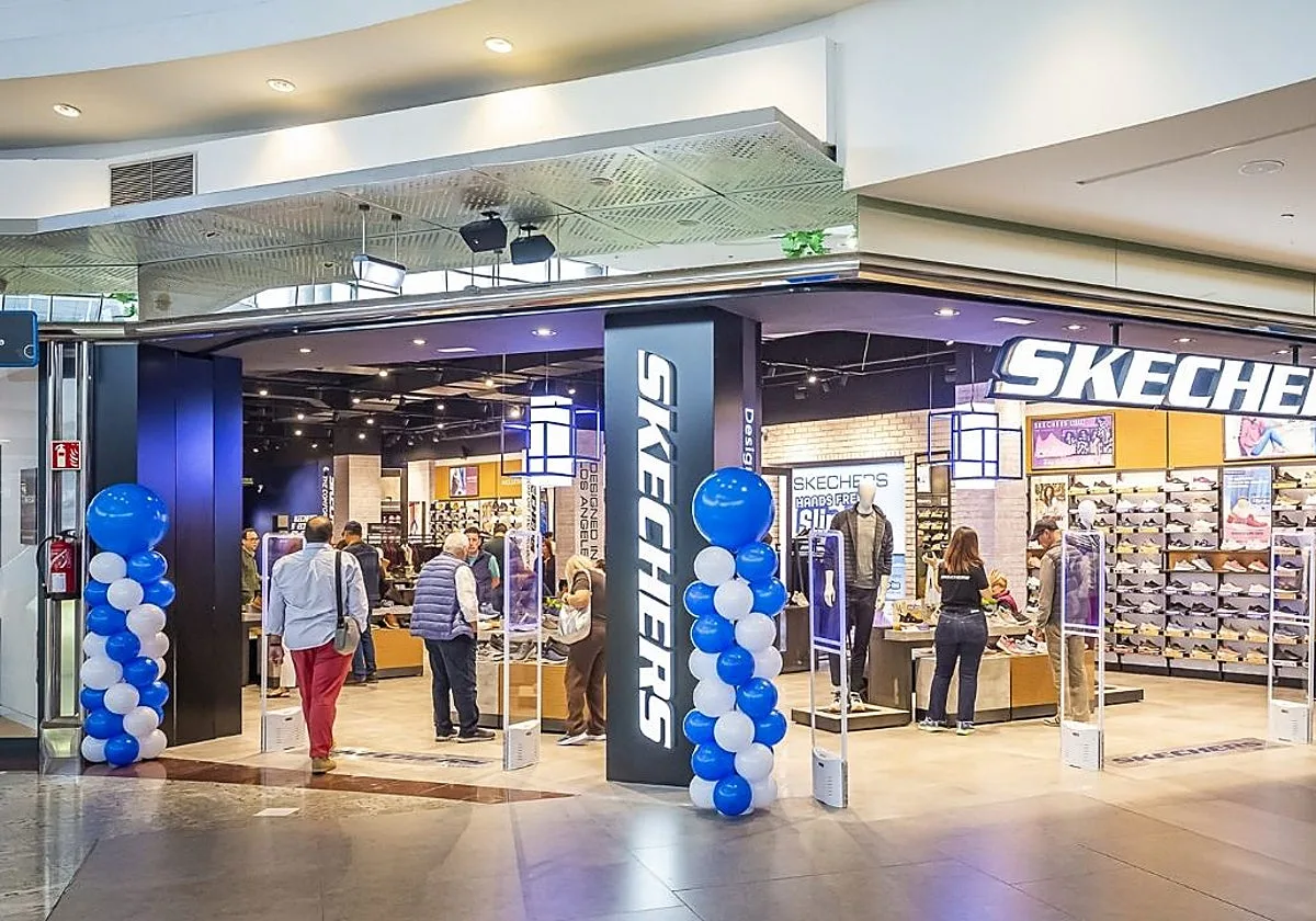 Las zapatillas que recomiendan para pies que se hinchan al final del día y puedes lavar a máquina
