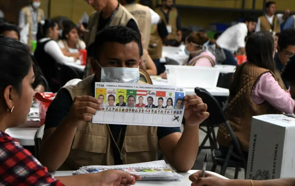 Honduras: 14 autoridades electas no presentaron sus informes financieros ante el organismo de fiscalización electoral