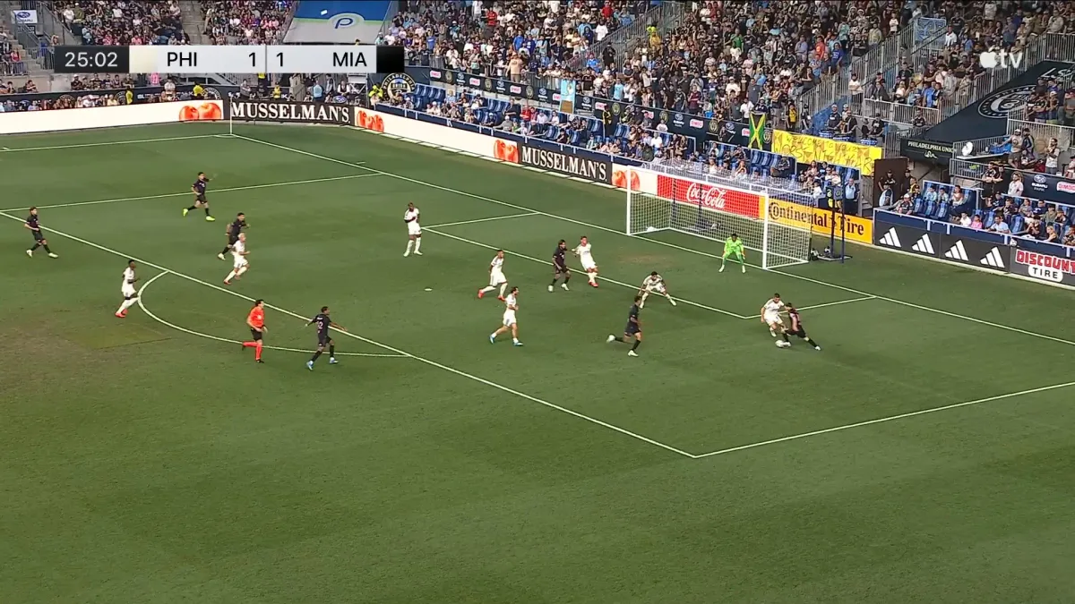 Messi puxa para a canhota e marca seu primeiro gol na MLS após a Copa do Mundo; confira o lance