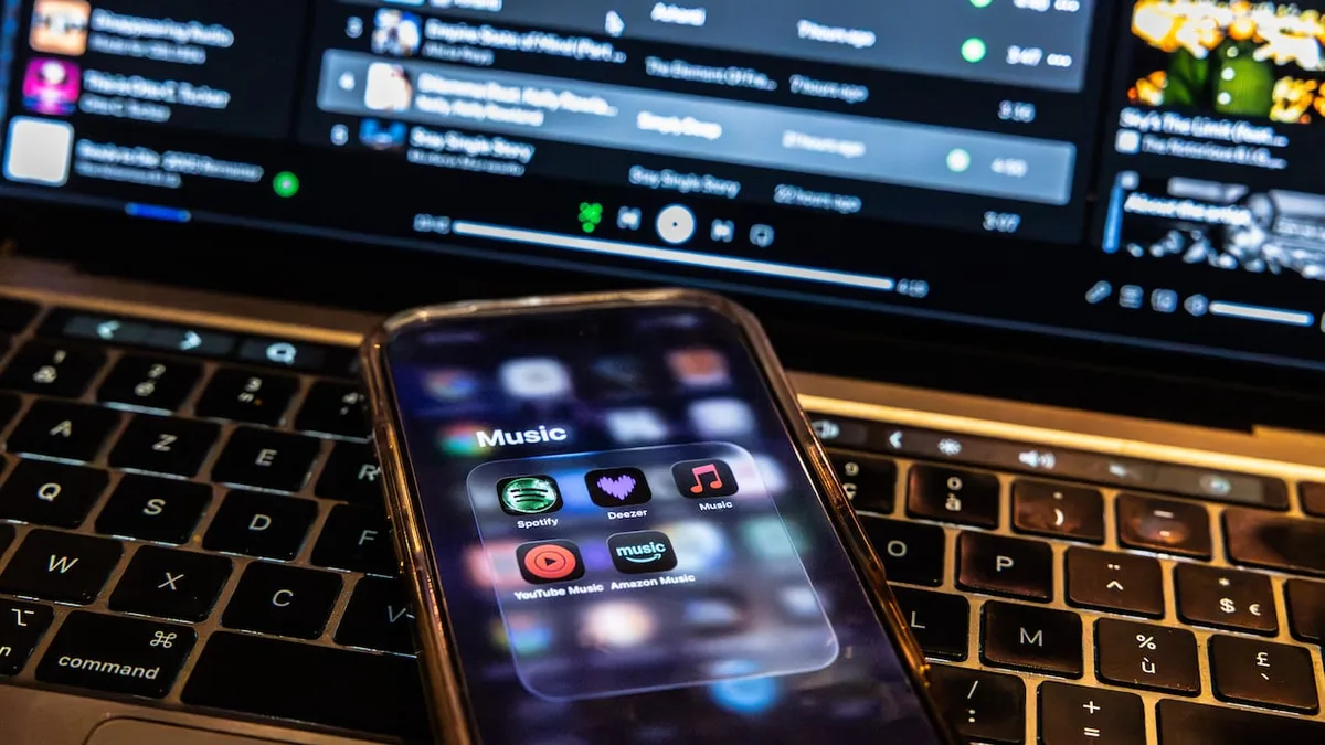 Winamp was one of the most popular turn-of-the-century web players. Now, it's eyeing streaming
