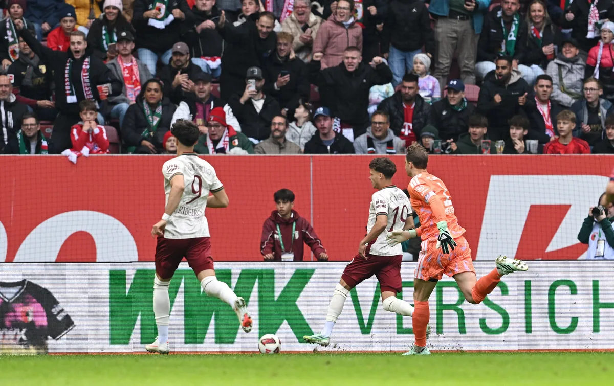 El insólito error de Manuel Neuer a los 8 segundos del partido de Bayern Múnich: sufrió el gol más rápido en la historia de la Bundesliga