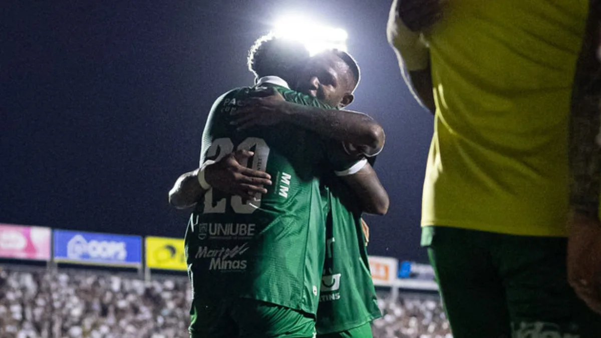 Análise: Uberlândia repete maturidade como visitante, leva torcida ao delírio e fica perto da taça