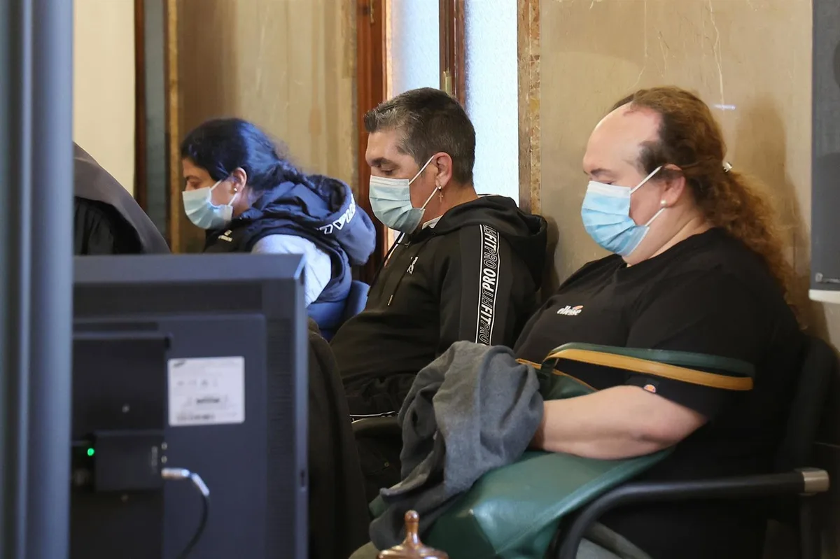 El TSJIB confirma la prisión permanente revisable a la madre que arrojó a su bebé a un contenedor en Mallorca