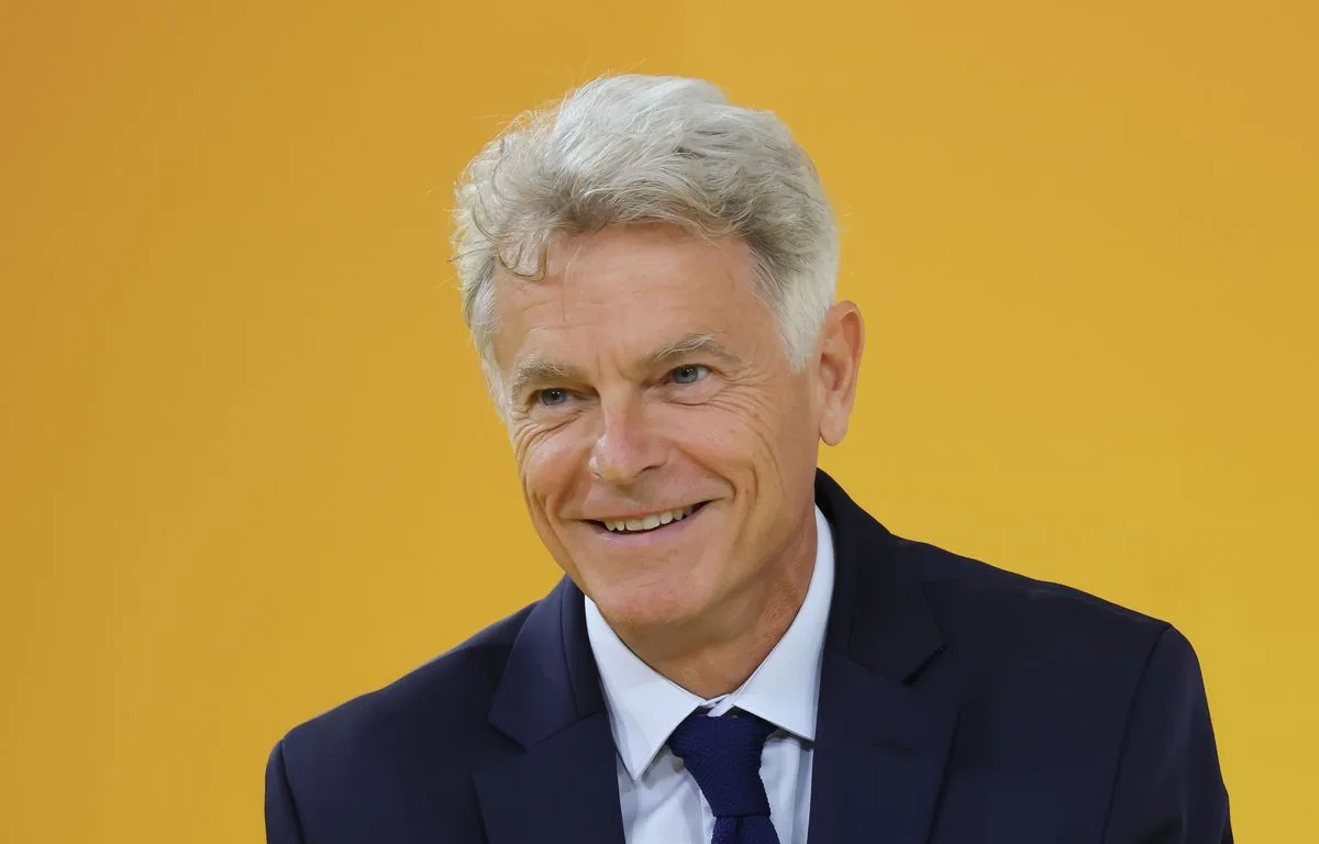 Présidentielle 2027 : Fabien Roussel, secrétaire national du Parti communiste, officialise sa candidature