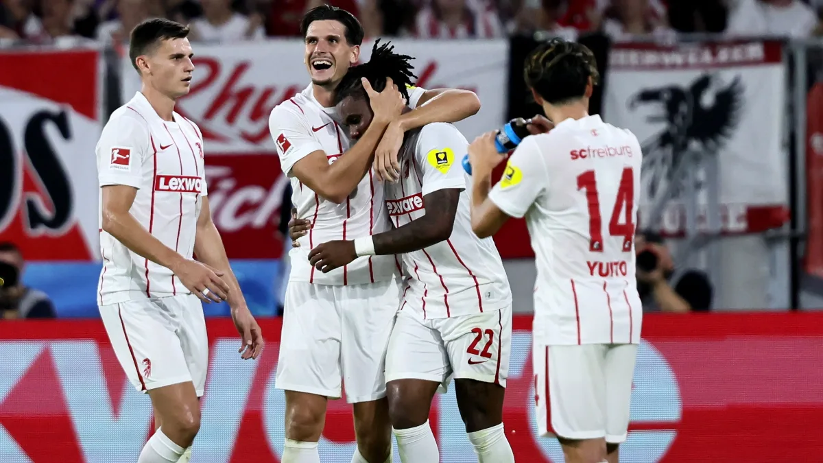 4:1 gegen Motherwell: Freiburg erreicht problemlos die Ligaphase der Conference League