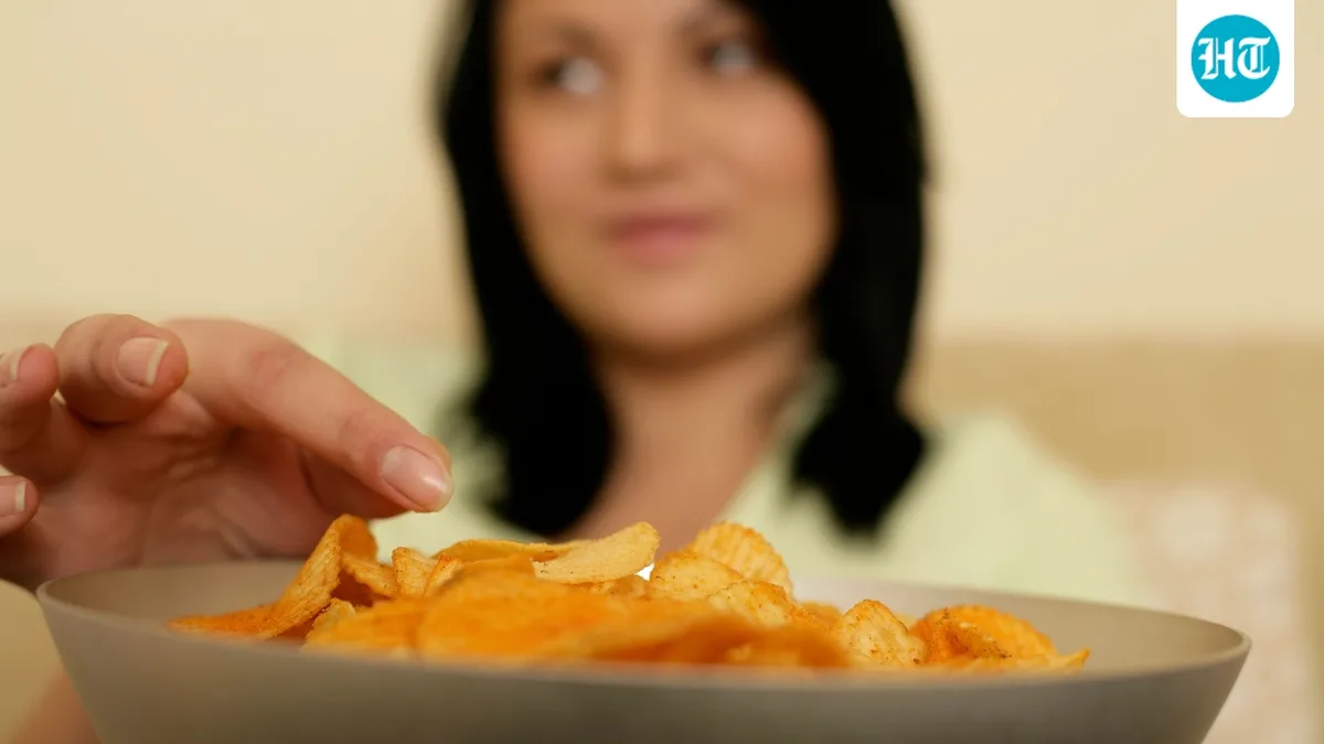 Always craving sweets, salty snacks or carbs? Here’s what your food cravings are trying to tell you