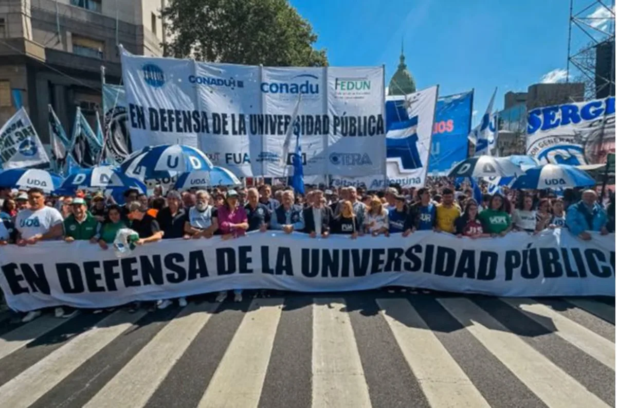 Docentes universitarios pararán por 48 horas ante la falta de cumplimento de la Ley de Financiamiento