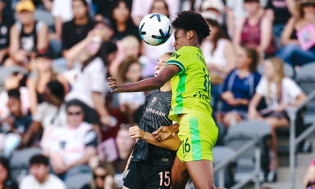 Tamara Bolt tem estreia como titular do Spirit em empate fora de casa