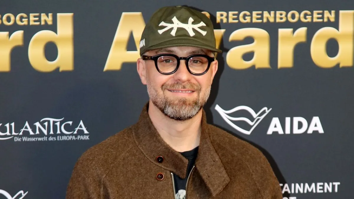 Mark Forster: Plötzlich ohne Kappe und mit grauen Haaren