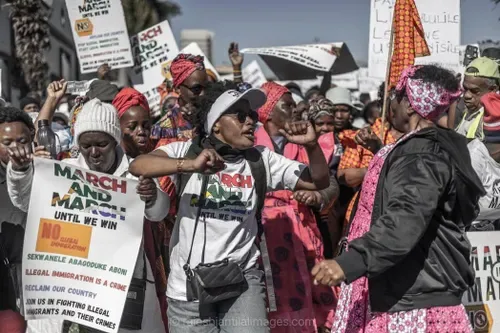 evisiting the politics of South Africa: a critical counterpoint to the King's Gambit