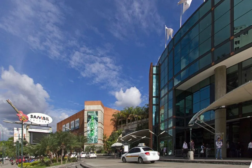 Centros comerciales de Caracas entran en esquemas de ahorro energético