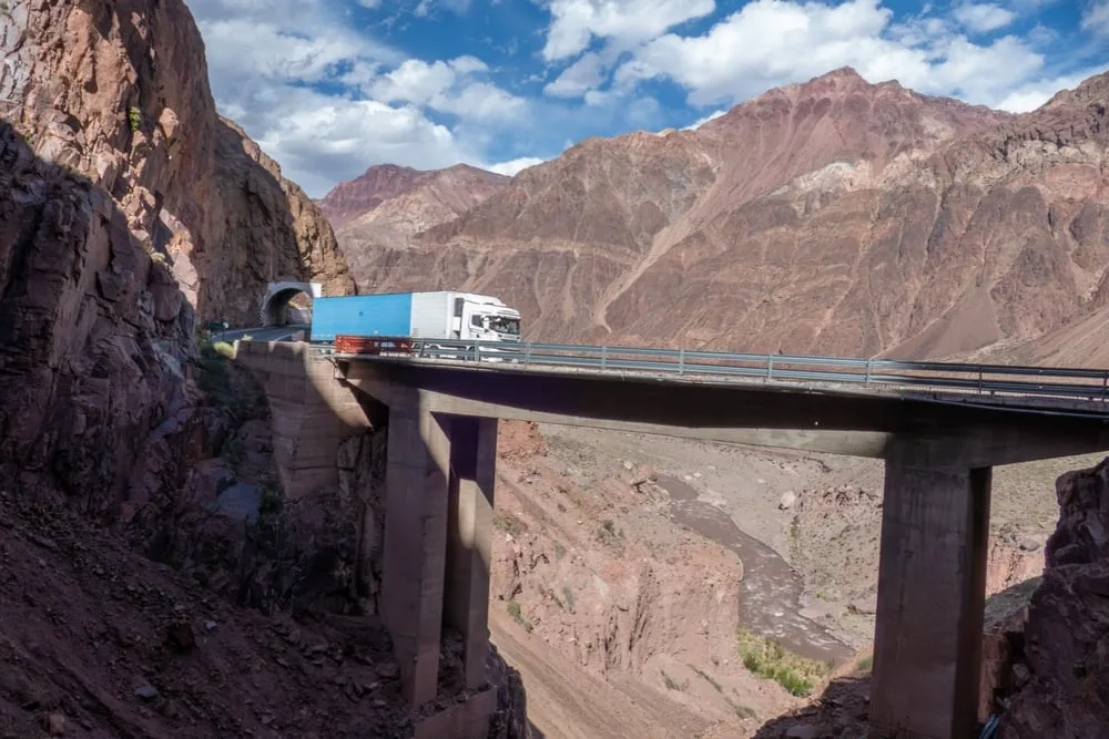 La Ruta Bioceánica gana peso en la conexión logística entre Brasil y el Sudeste Asiático