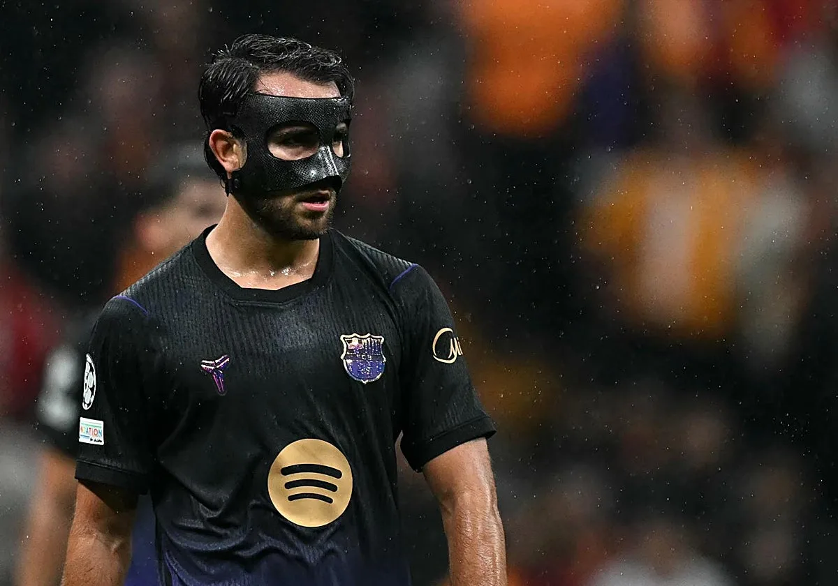 La defensa del Barcelona, en cuadro antes del PSG y el Clásico
