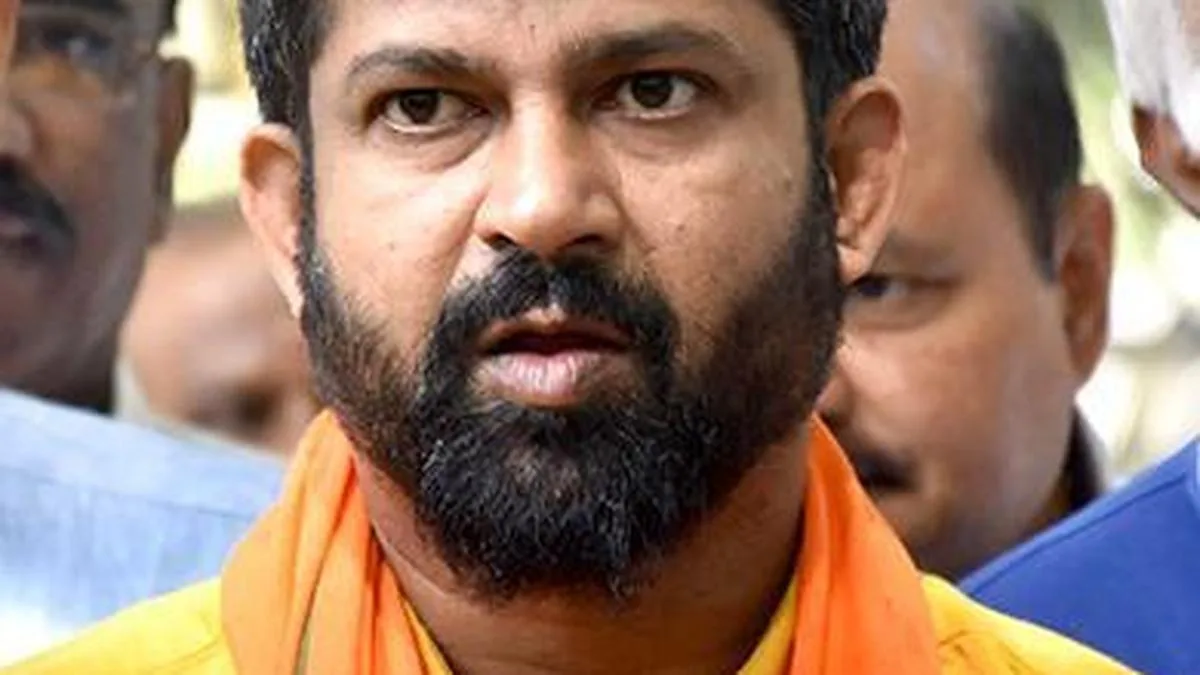 Another FIR against Pratap Simha; DSS seeks his arrest