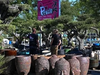 « Le pot de terre contre le pot de fer » : comment Jardiland tente de faire fermer un de ses concurrents