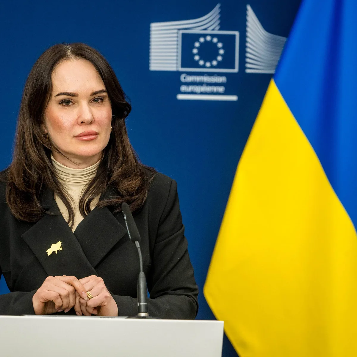 Ukraine - Präsident Selenskyj entlässt Vize-Präsidialamtschefin Mudra - Parlament stimmt für neuen Verteidigungsminister Chmara