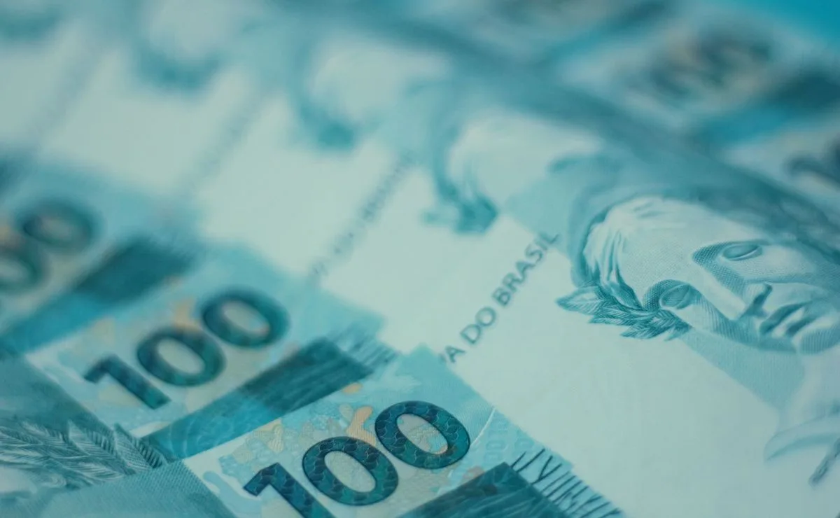 Rede com 420 supermercados e faturamento de R$ 26 bilhões quer comprar rede concorrente de R$ 8,9 bilhões