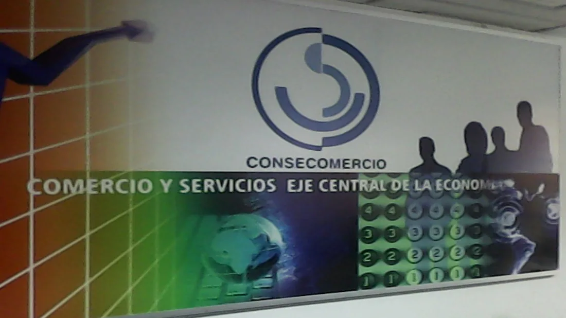 Gobierno y gremios empresariales instalan mesas de trabajo para impulsar la actividad pesquera