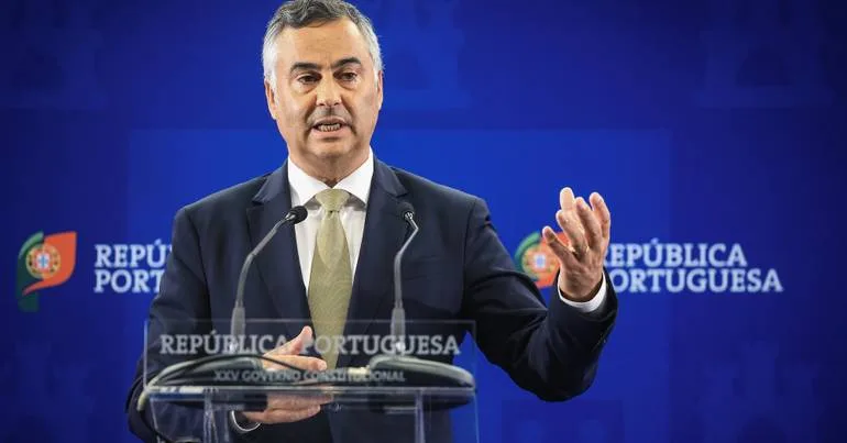 Governo investe 500 milhões de euros em 402 centros
