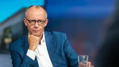 Aus für "Rente mit 63": Merz sichert Übergangszeit zu