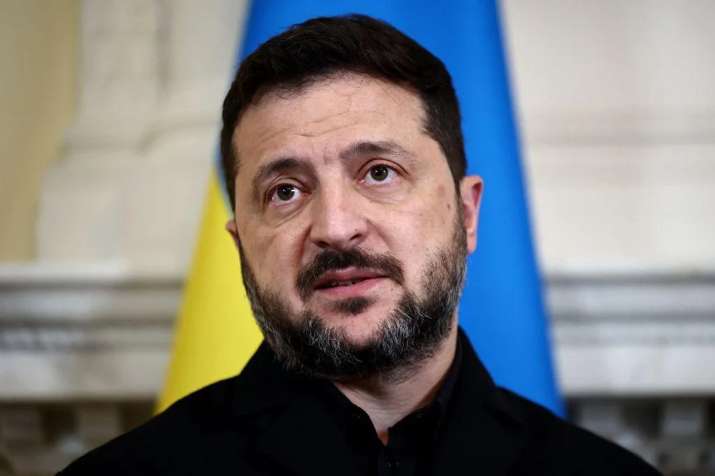 Trahison, Starlink et reprise des frappes… Zelensky durcit le ton et demande aux Etats-Unis de ne pas se tenir au côté de « l’agresseur » russe