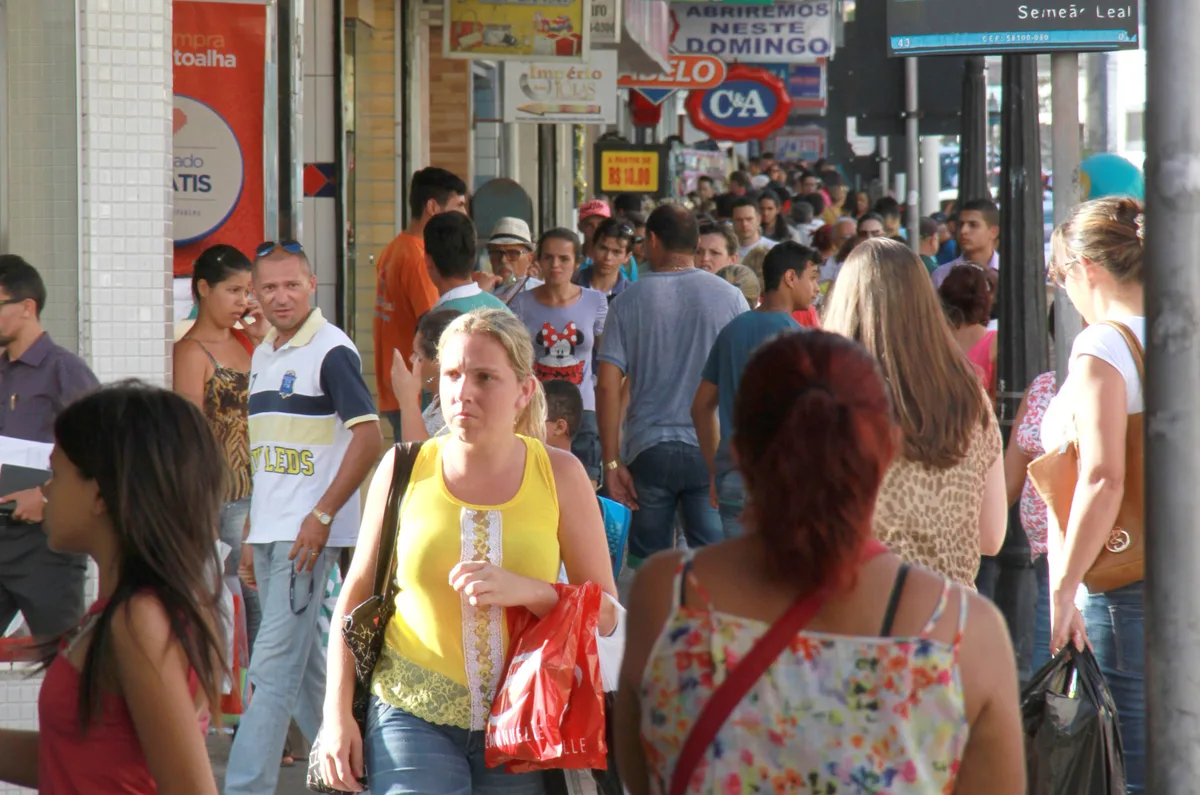 Veja o que abre e o que fecha no aniversário de Campina Grande e no feriado de 12 de outubro