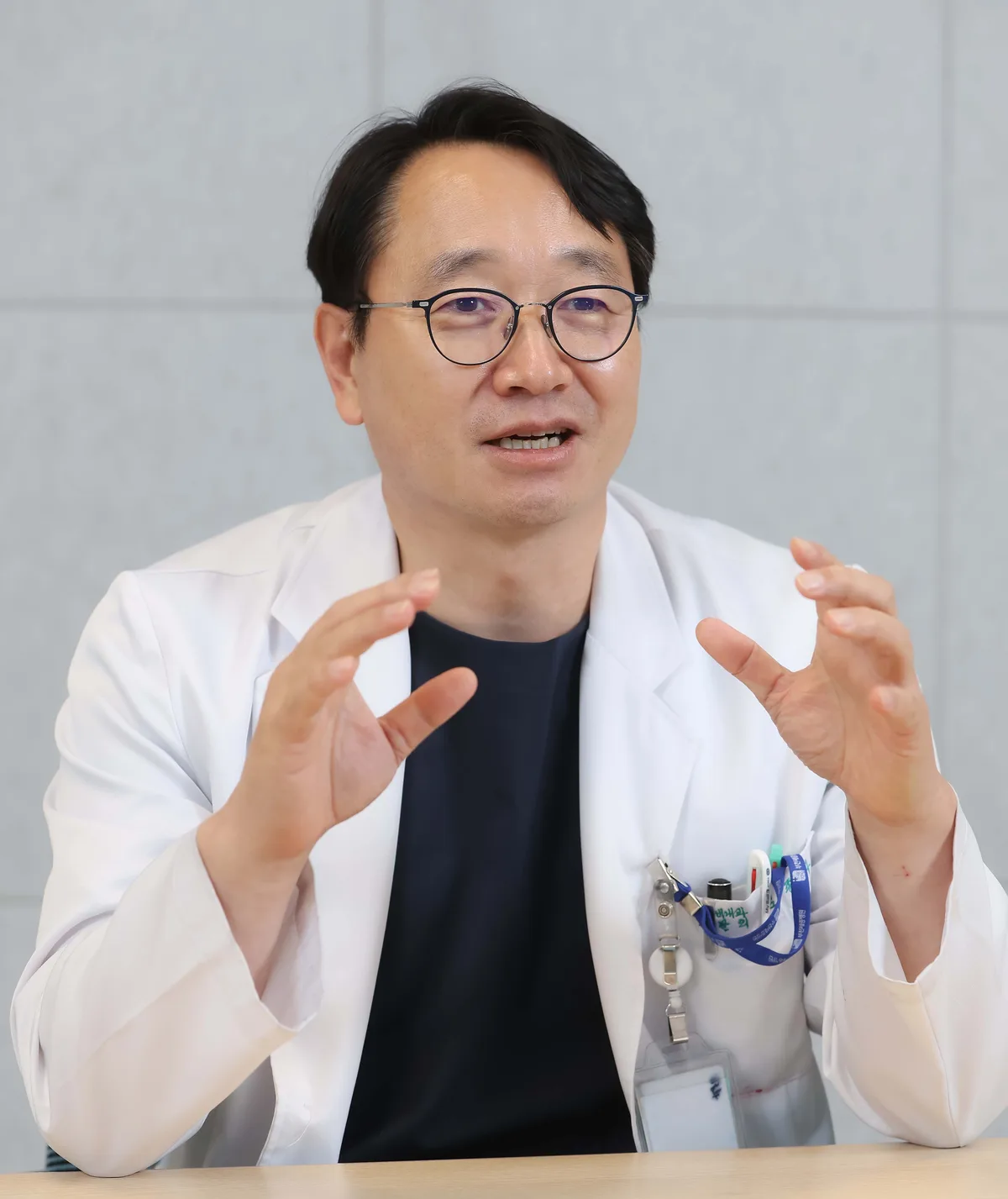 하루 여러 번 인슐린 맞아도 연속혈당측정기 건보 지원 못받아...2형당뇨 ‘사각지대’