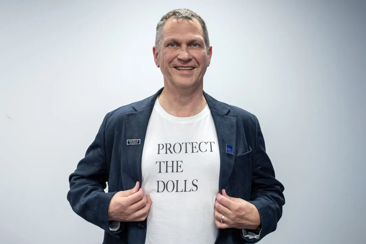 BBC ‘censored’ trans-rights slogan T-shirt, union official tells SNP conference