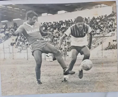 Forgotten football legends who defied apartheid