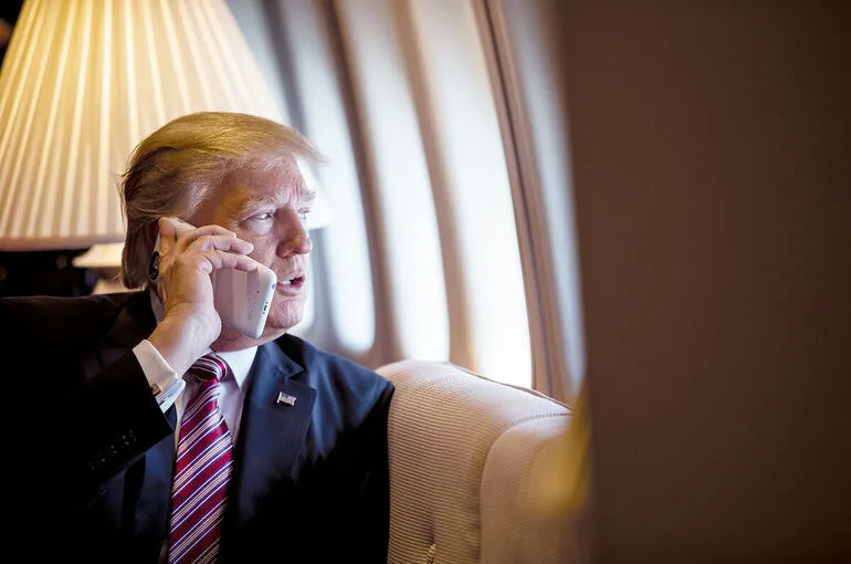 Euractiv: В ЕП заявили о безразличии Трампа к безопасности Европы