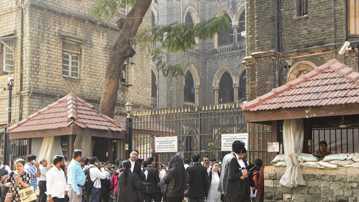 Bombay High Court slams FDA for ‘pedantic’ view, clears reopening of 5 eateries at MCA premises