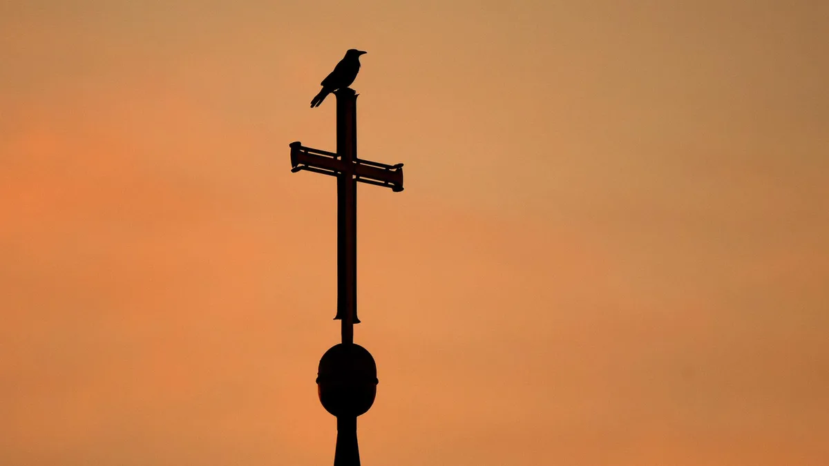 Fehlinvestitionen auch bei Kirchenbezirken, Pensionskassen und TÜV