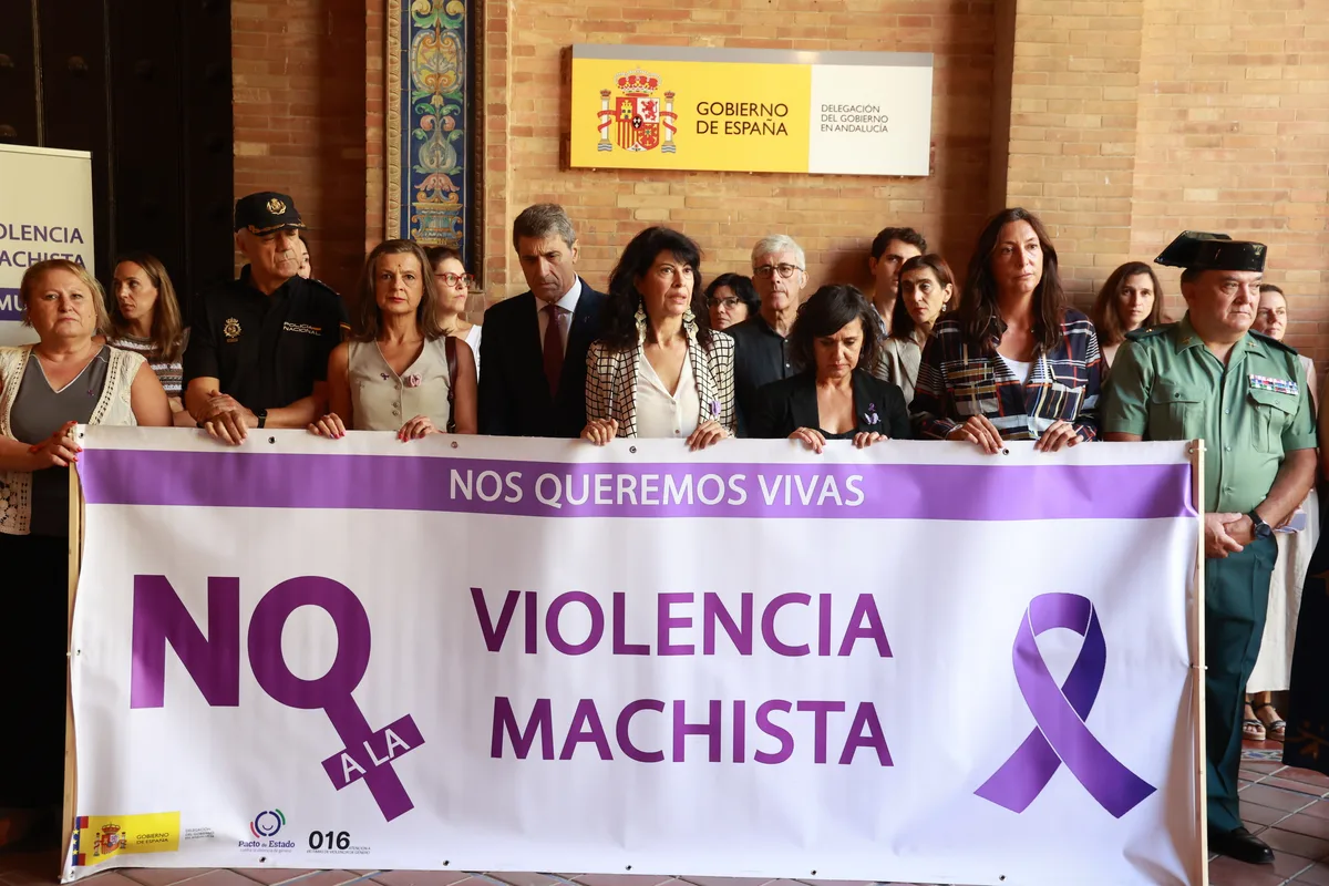 La violencia de género, nuevo ariete del Gobierno contra Juanma Moreno